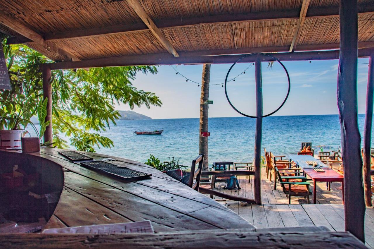 Butterfly Space- A Non-Profit Eco-Lodge Nkhata Bay Екстериор снимка