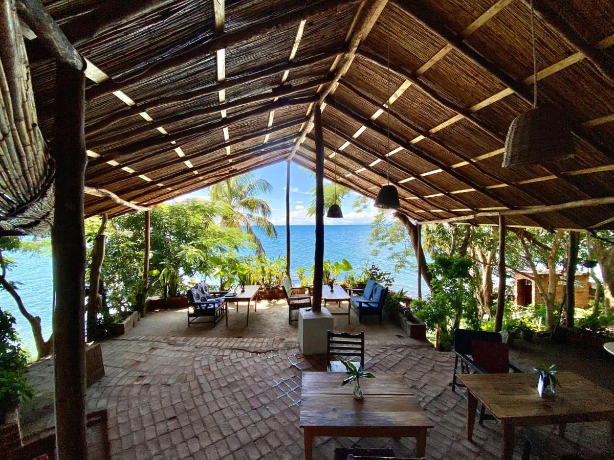 Butterfly Space- A Non-Profit Eco-Lodge Nkhata Bay Екстериор снимка
