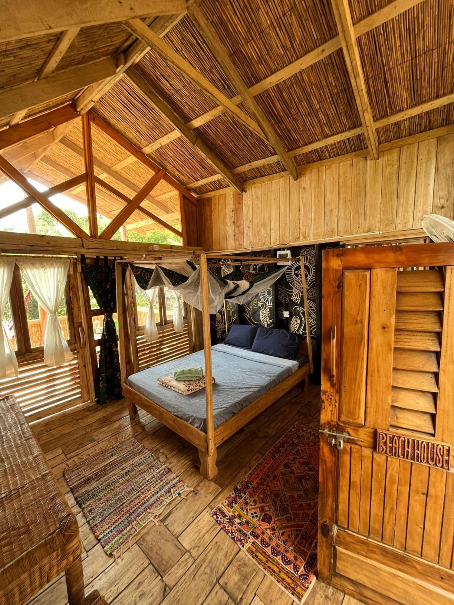Butterfly Space- A Non-Profit Eco-Lodge Nkhata Bay Екстериор снимка