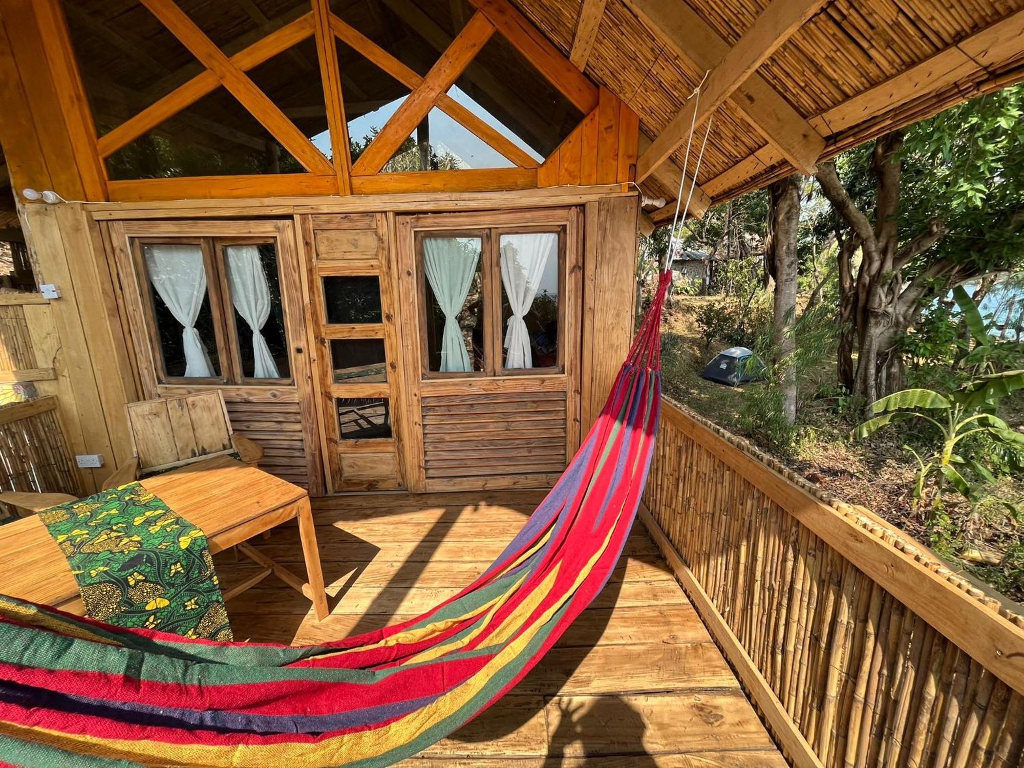 Butterfly Space- A Non-Profit Eco-Lodge Nkhata Bay Екстериор снимка